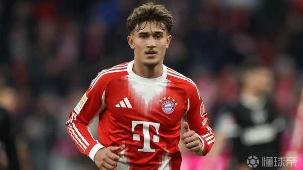 奥利塞心目中的完美拼图：揭秘拜仁队友们的独门绝技